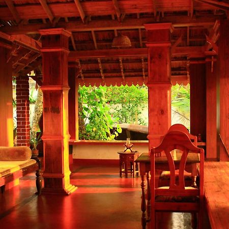 Sea Hut Homestay Kochi Eksteriør bilde